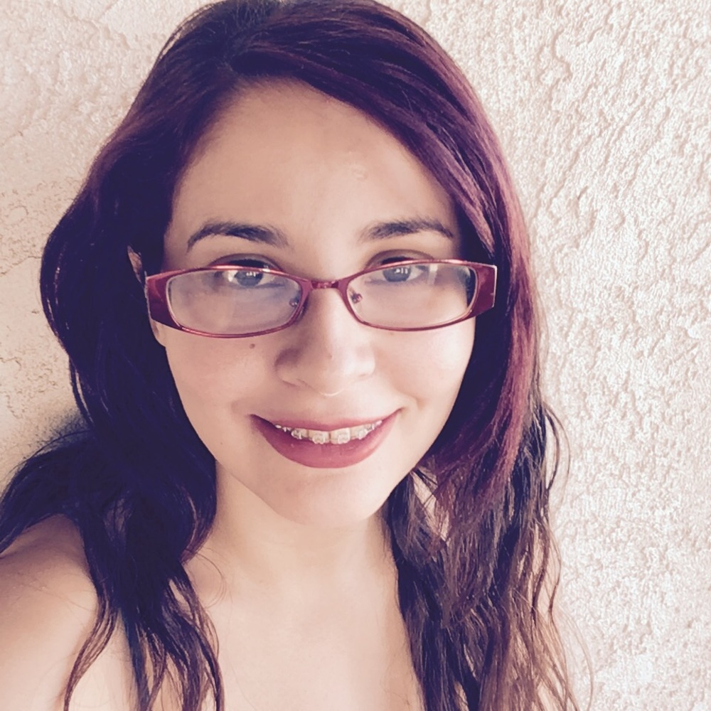 Meet your Posher, Ari